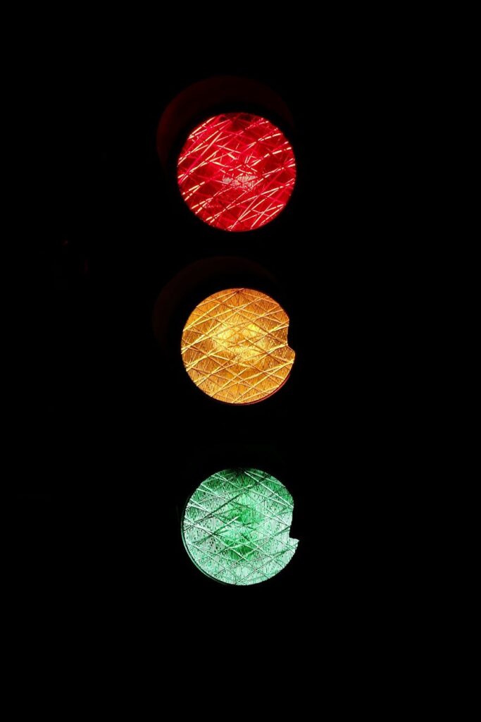 White lights could join red, yellow and green in U.S. traffic signals: what it means