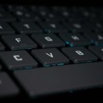 Qualcomm Snapdragon X2 Laptops Debut at CES 2026: Performance, Design, and Market Impact