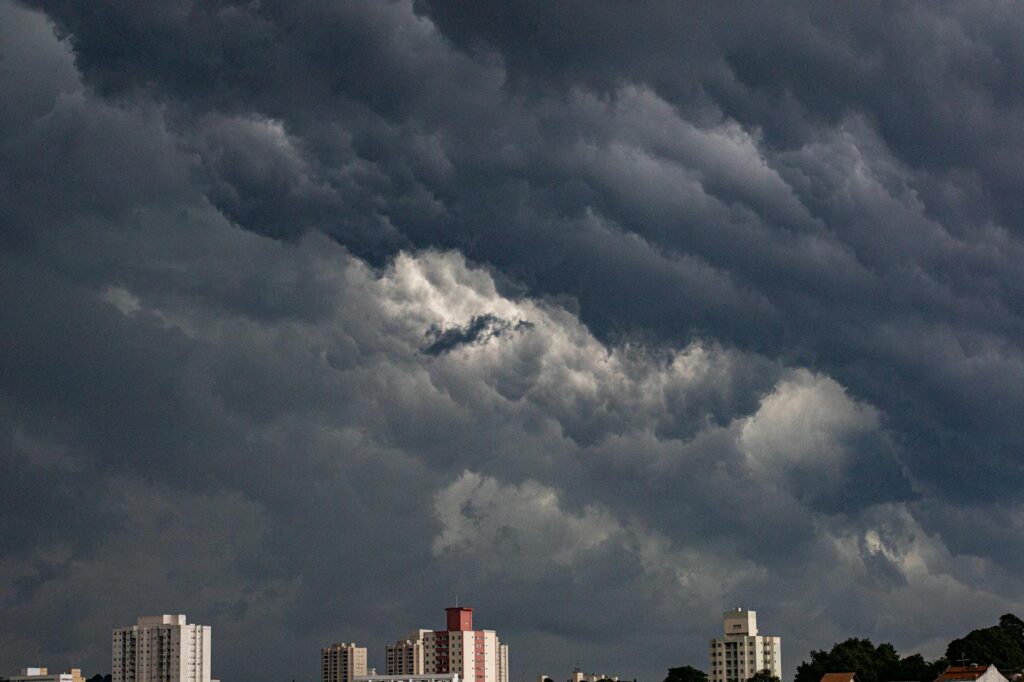 IMD issues severe weather alert: rain and thunderstorms to sweep Delhi-NCR and Himachal Pradesh in next 48 hours
